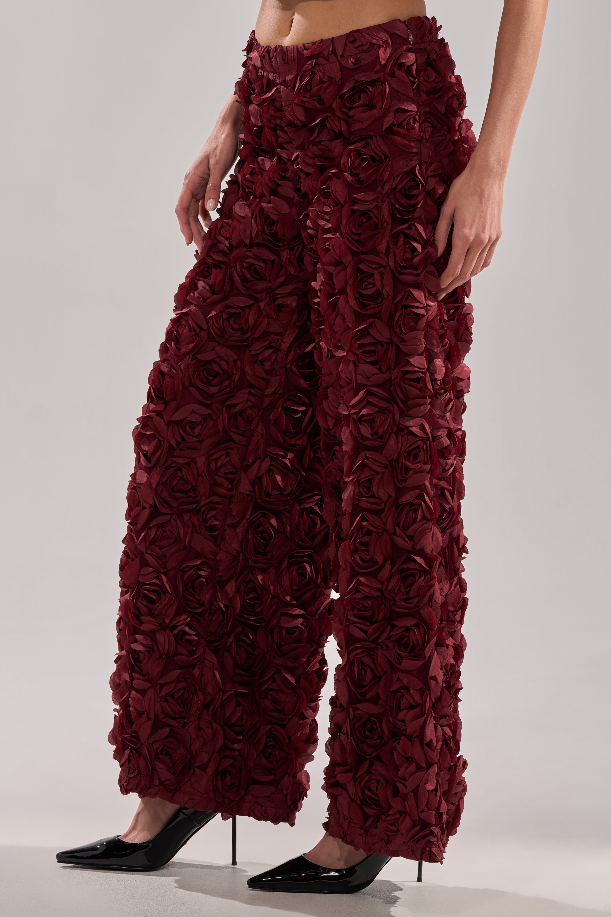 ROSE PEDALS WIDE LEG TROUSER