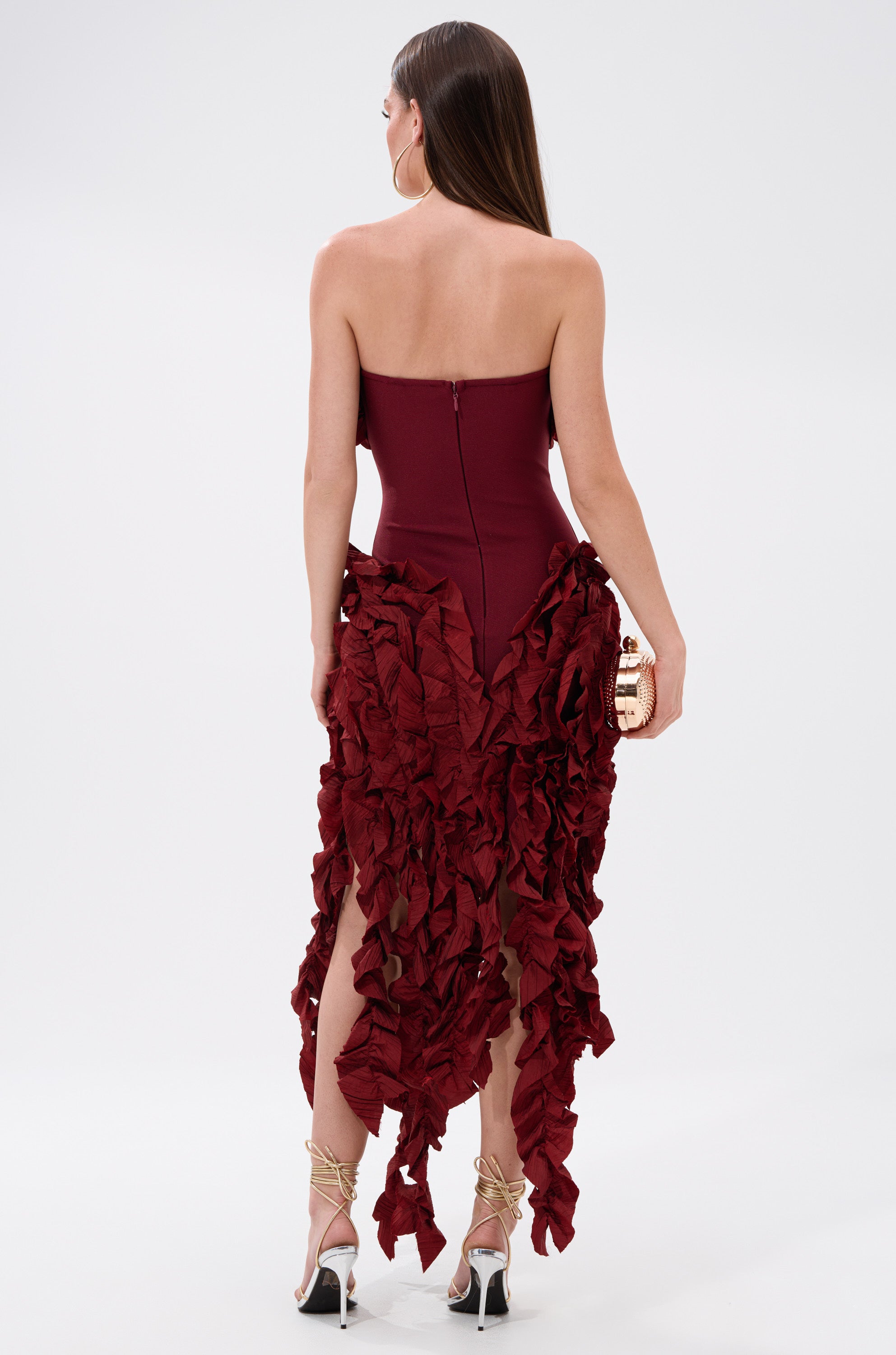 CITY LIGHTS RUFFLE MIDI DRESS IN BURGUNDY