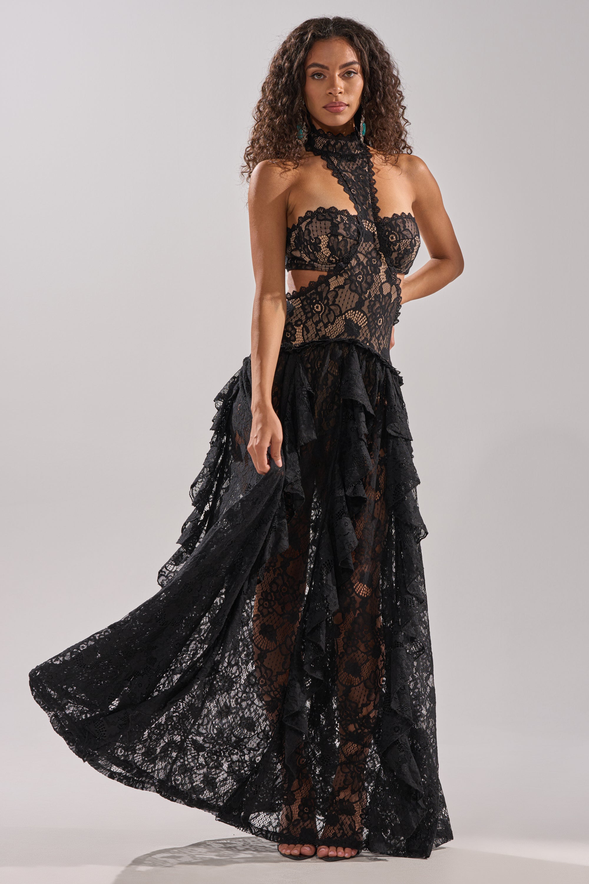 KYLA LACE MAXI DRESS IN BLACK