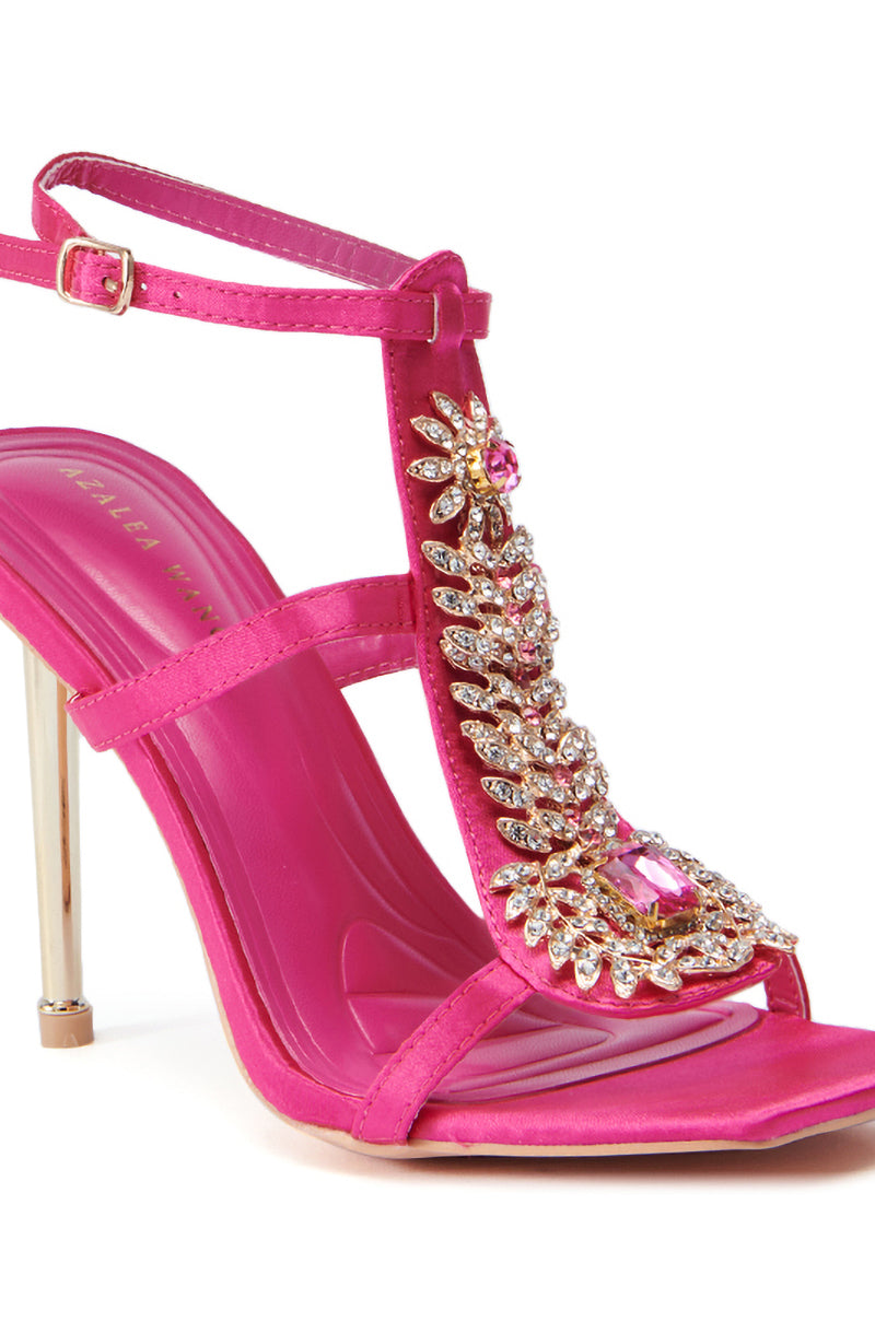 AZALEA WANG CRAWFISH RHINESTONE EMBELLISHED SANDAL IN PINK