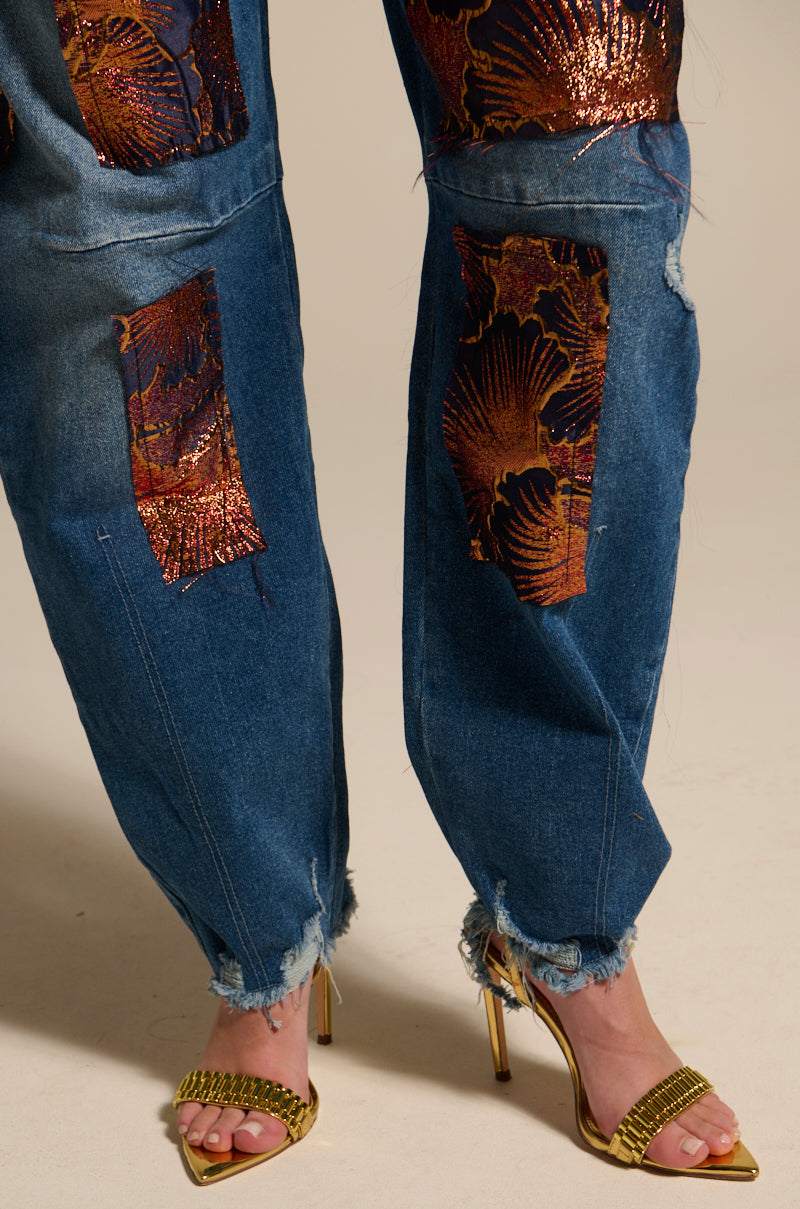 ELEGANT VIBES BROCADE PATCH RELAXED DENIM