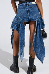 MOVE IN MOTION MINI SKIRT