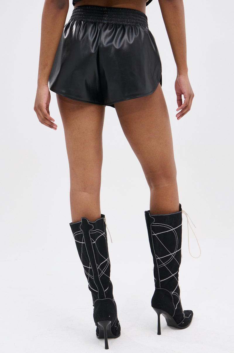 ITS A VIBE FAUX LEATHER SHORT