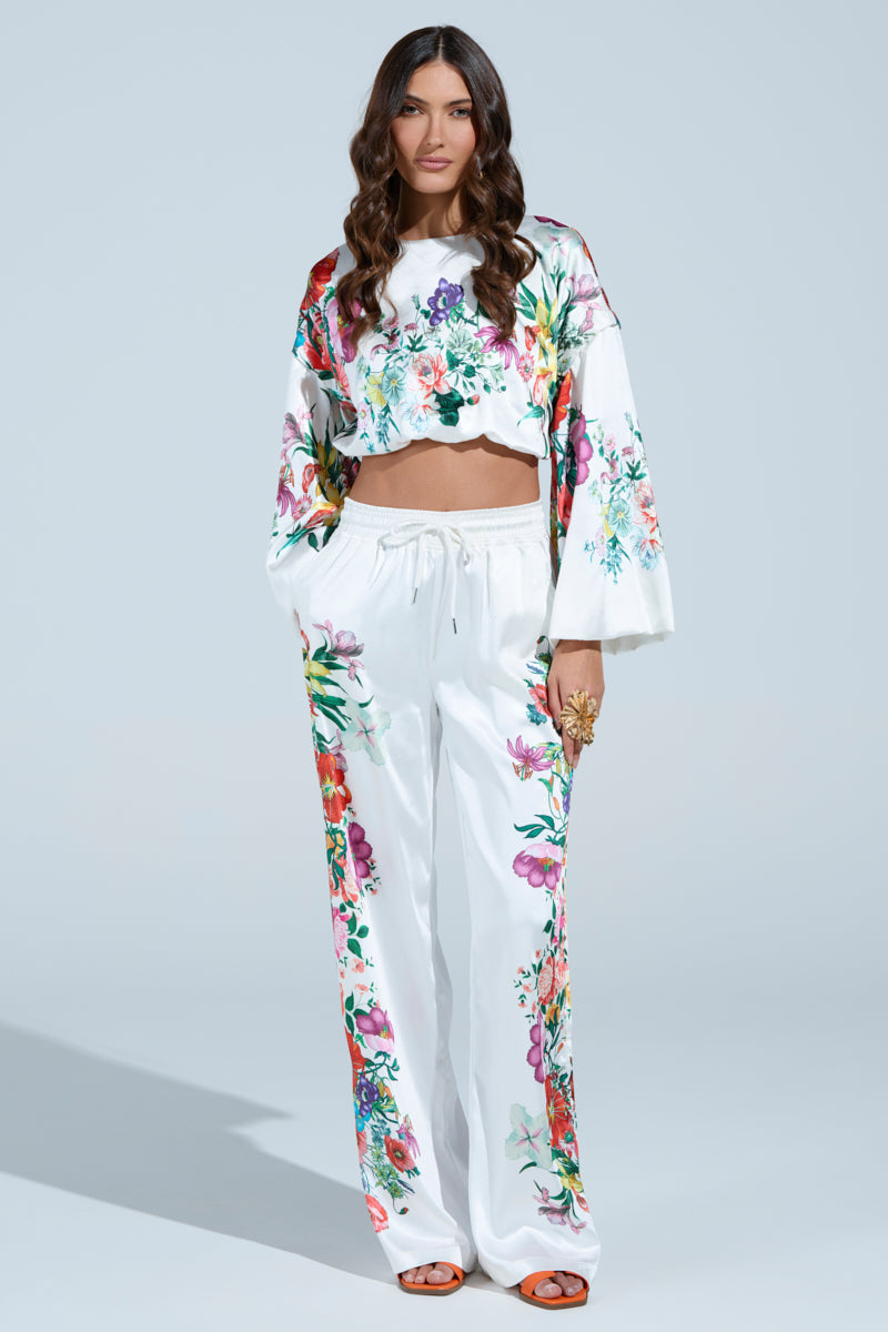 FULL BLOOM ZIP OFF SLEEVES BLOUSE