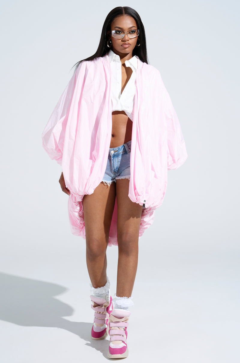 FLOATING NYLON BUBBLE BOMBER IN LIGHT PINK
