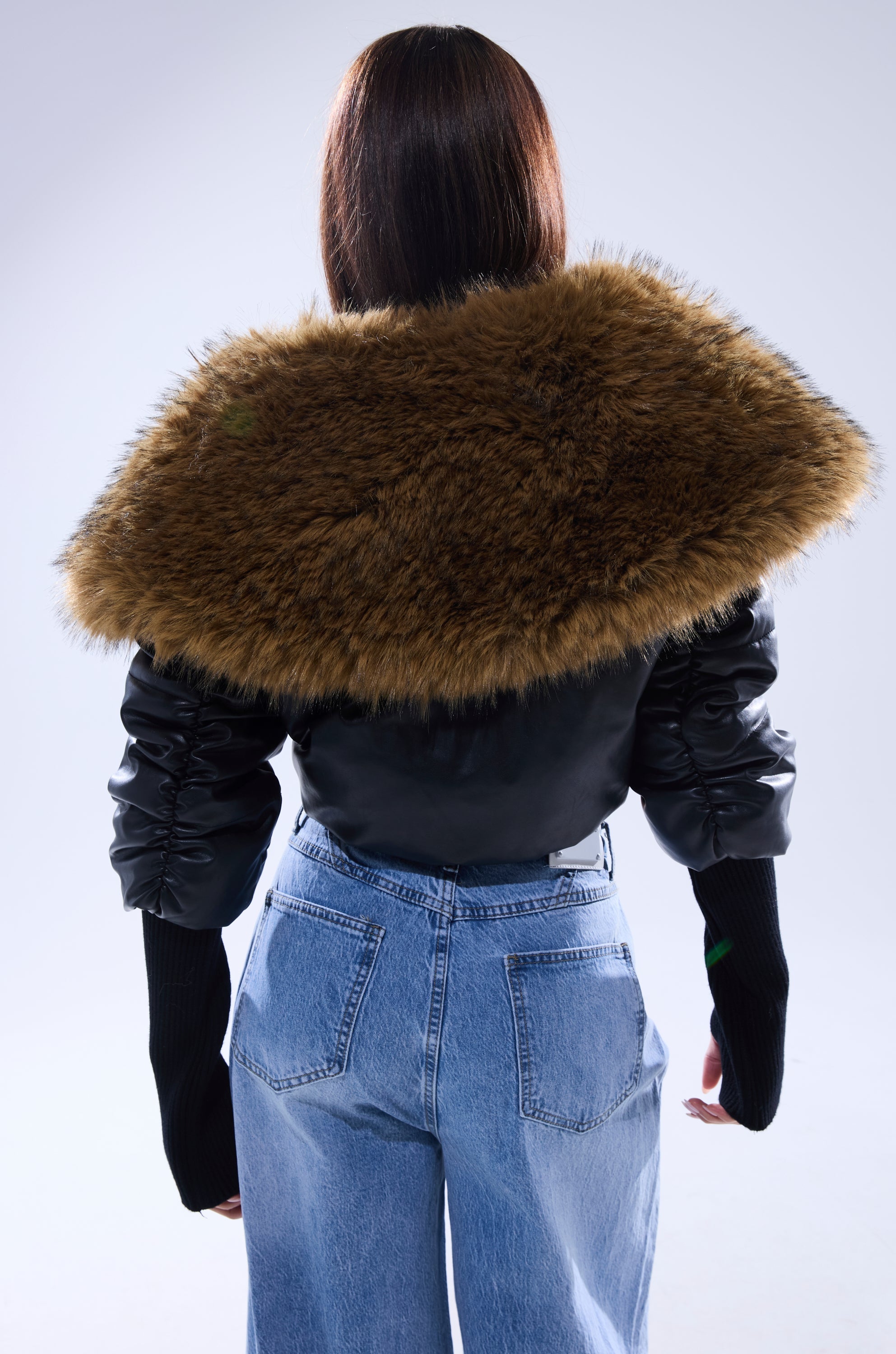 KICKBACK FUR TRIM BOMBER