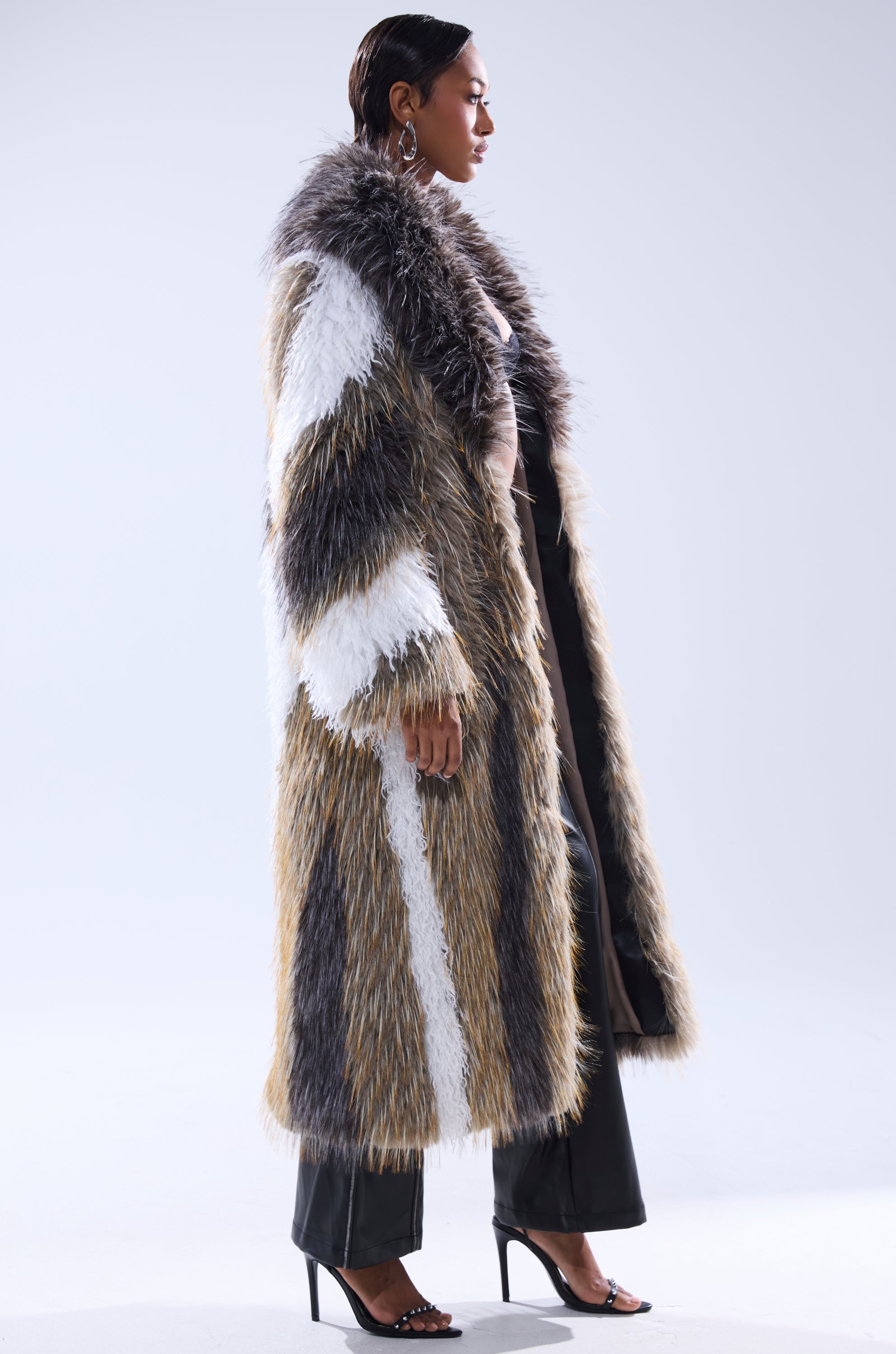 POISON IVY FAUX FUR COAT