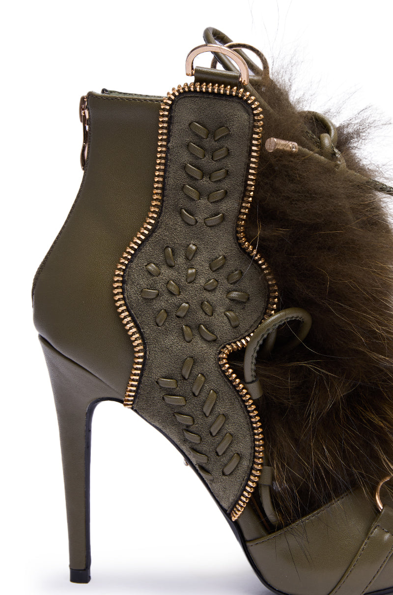 AZALEA WANG SHAINY OLIVE FUR SANDAL