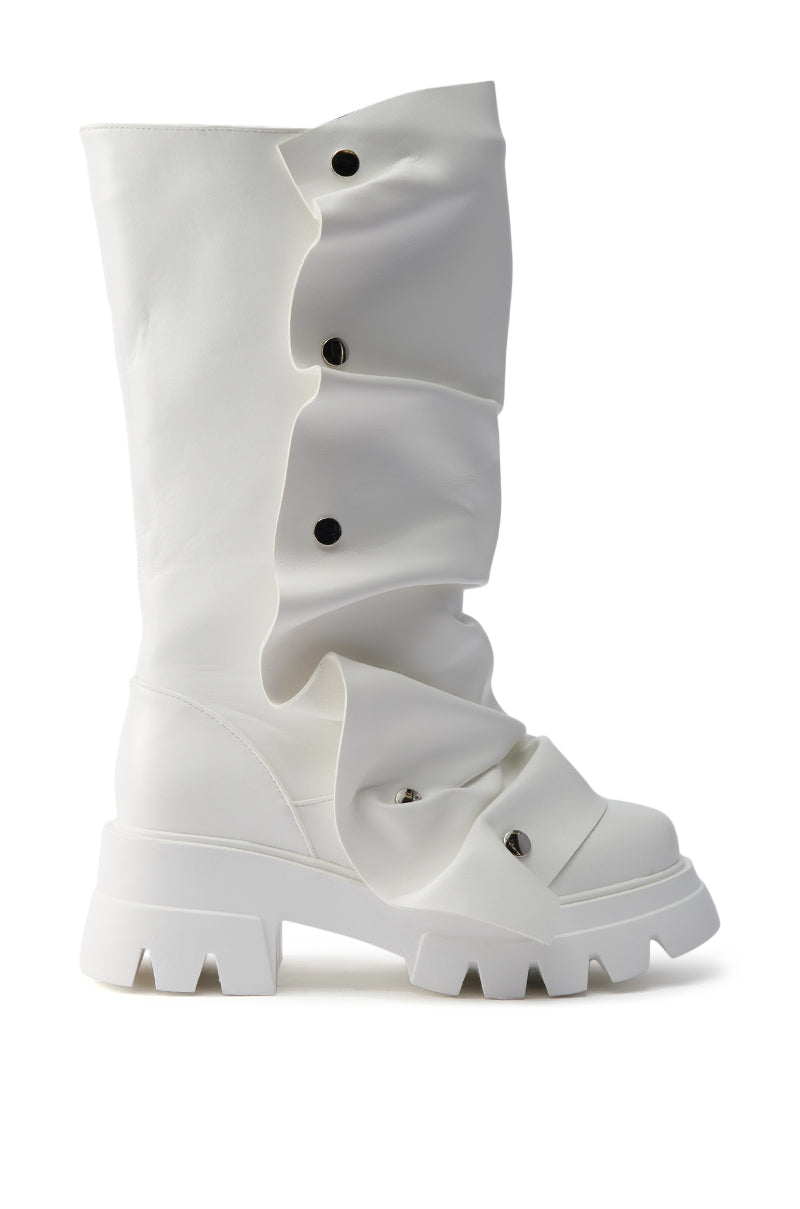 AZALEA WANG SYBEL WHITE SNAP DETAIL BOOTIE