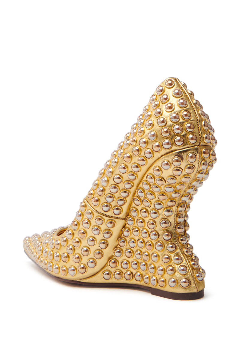 AZALEA WANG TERYN GOLD WEDGE PUMP