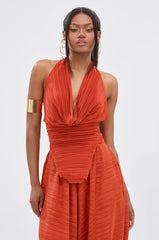MAYAH COWL NECK PLISS SLEEVELESS TOP IN RED