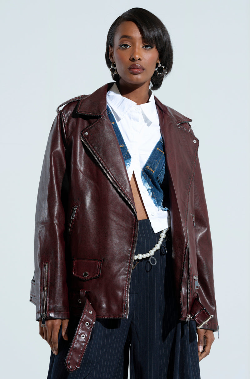 ON THE GO FUR TRIM MOTO IN BURGUNDY