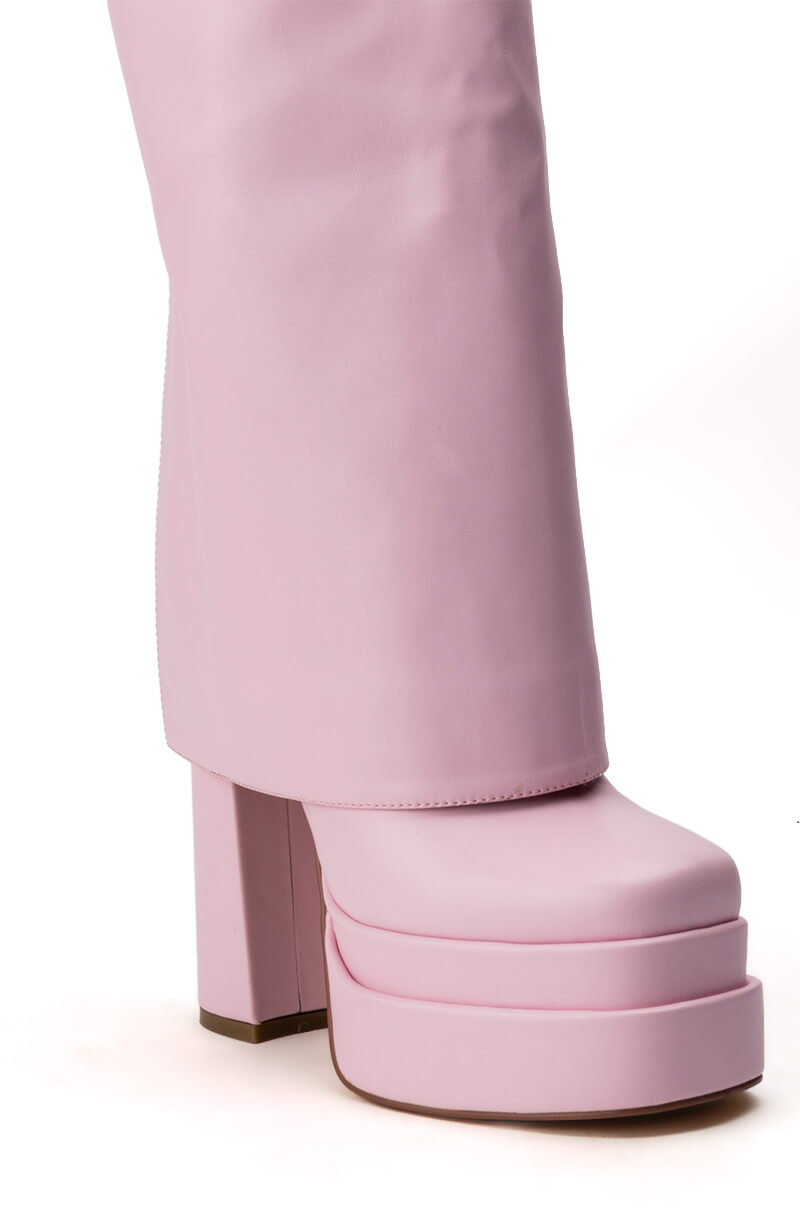 AZALEA WANG INVISIBLE KNEE HIGH FOLD OVER CHUNKY BOOT IN PINK