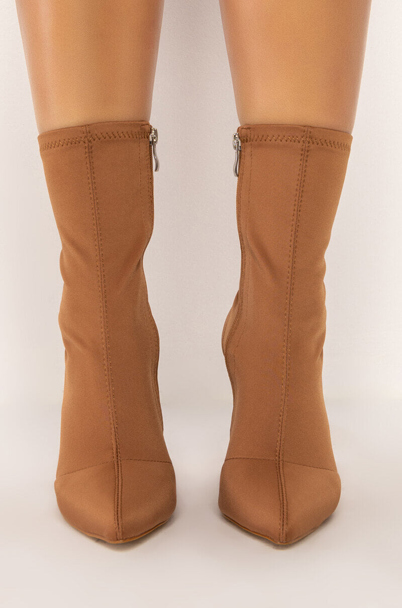 AZALEA WANG NOTHING LASTS FOREVER CHUNKY BOOTIE IN BROWN