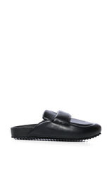 AZALEA WANG THORTON FLAT SLIDE IN BLACK