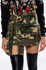 CAMOUFLAGE PRINT MINI SKIRT