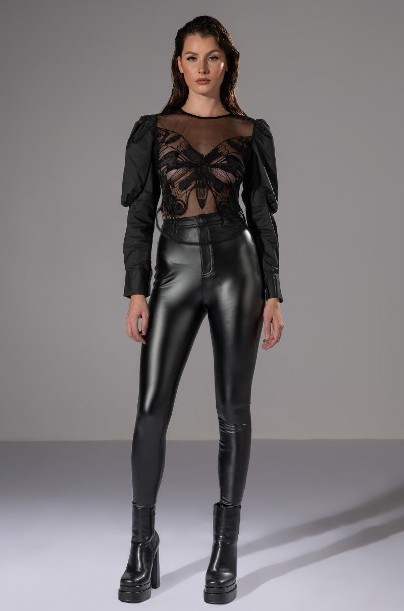 CHOSEN ONE PUFF SLEEVE MESH APPLIQUE TOP