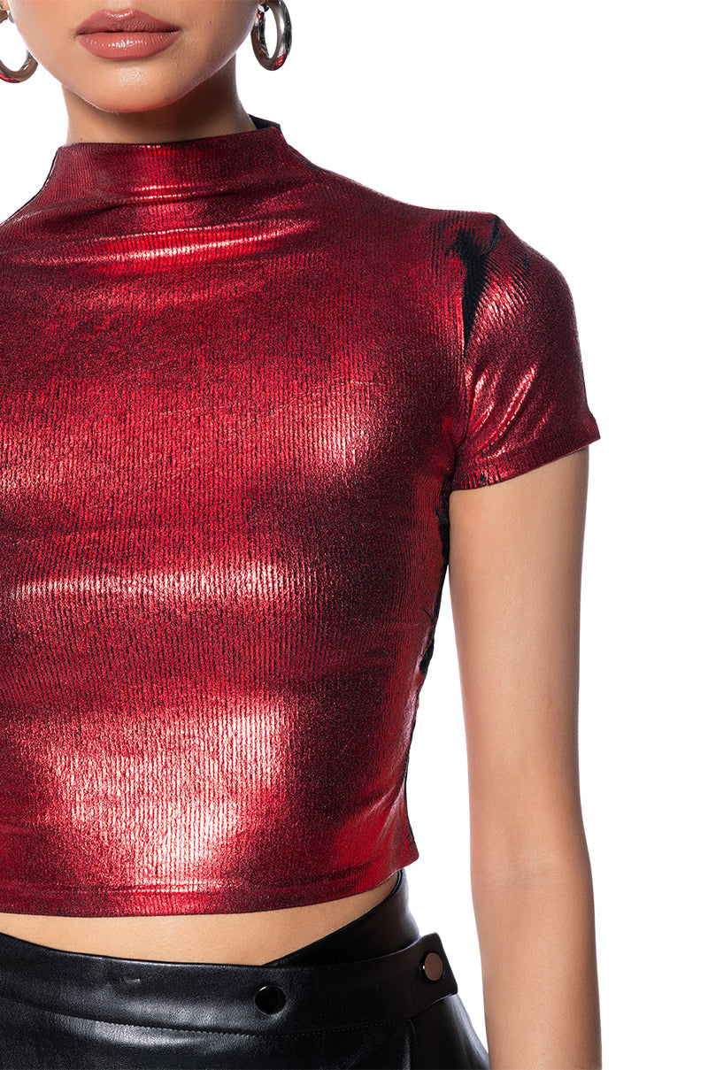 GEMINI SHORT SLEEVE MOCK NECK METALLIC TEE