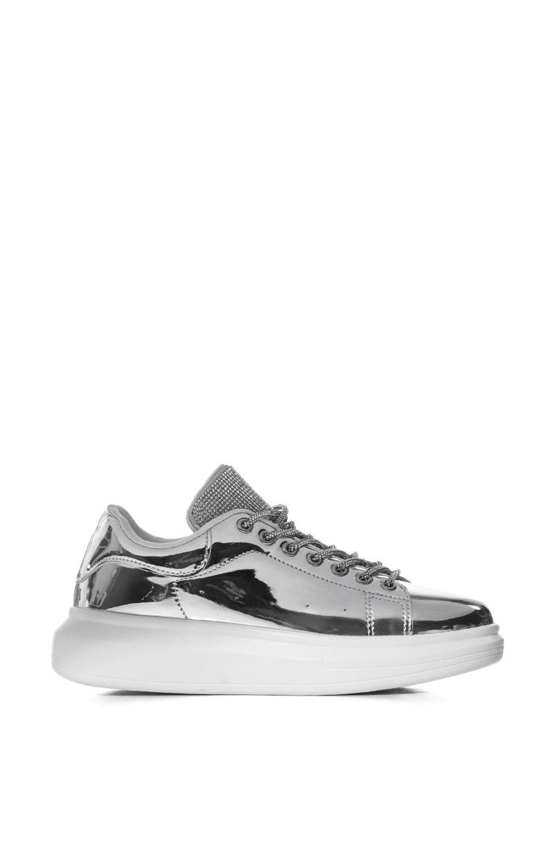 GLEAM TEAM METALLIC SNEAKER IN SILVER