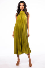 GO TO TOWN PLEATED DRESS