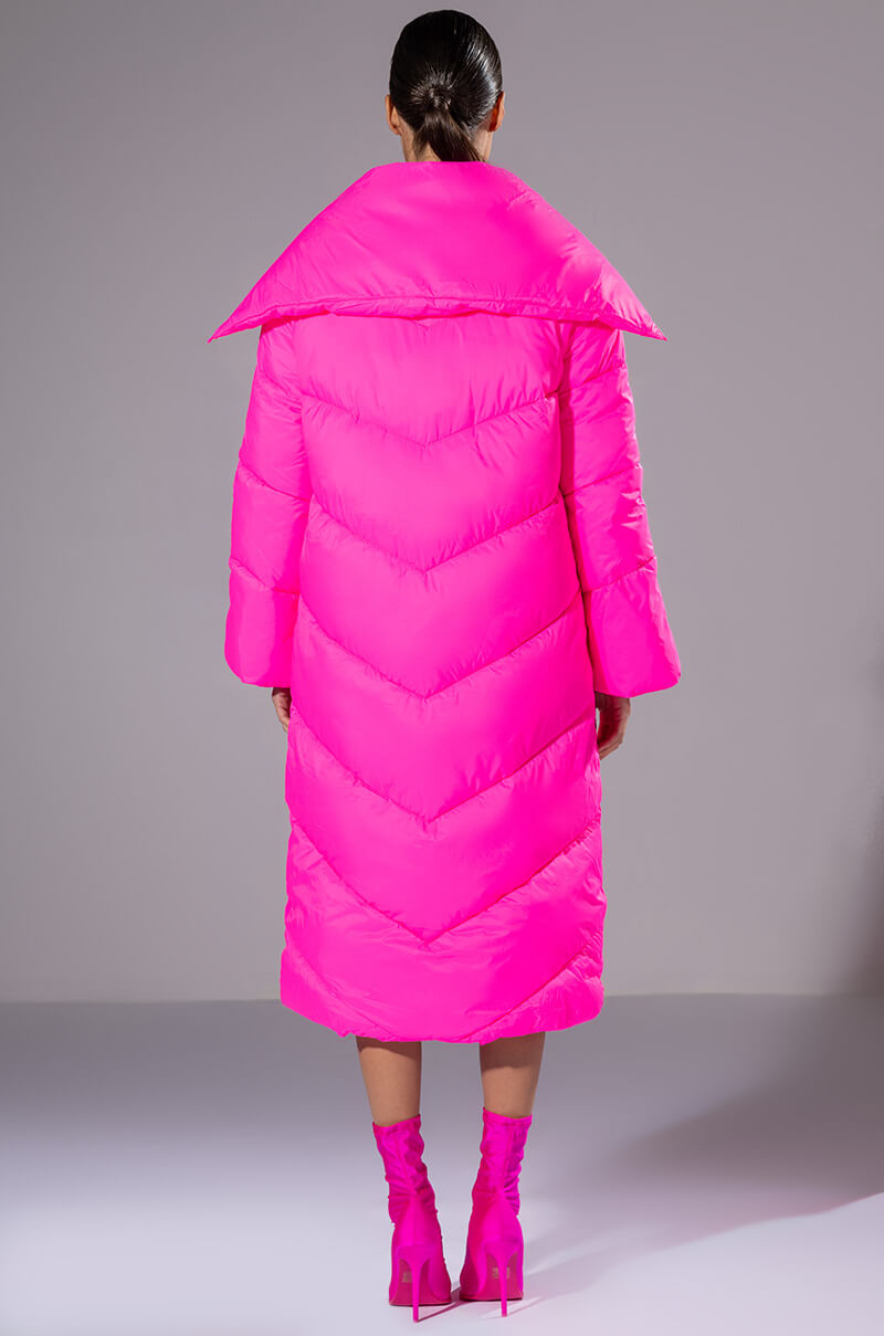 LOLITA LUXE ESSENTIAL PUFFER COAT IN PINK