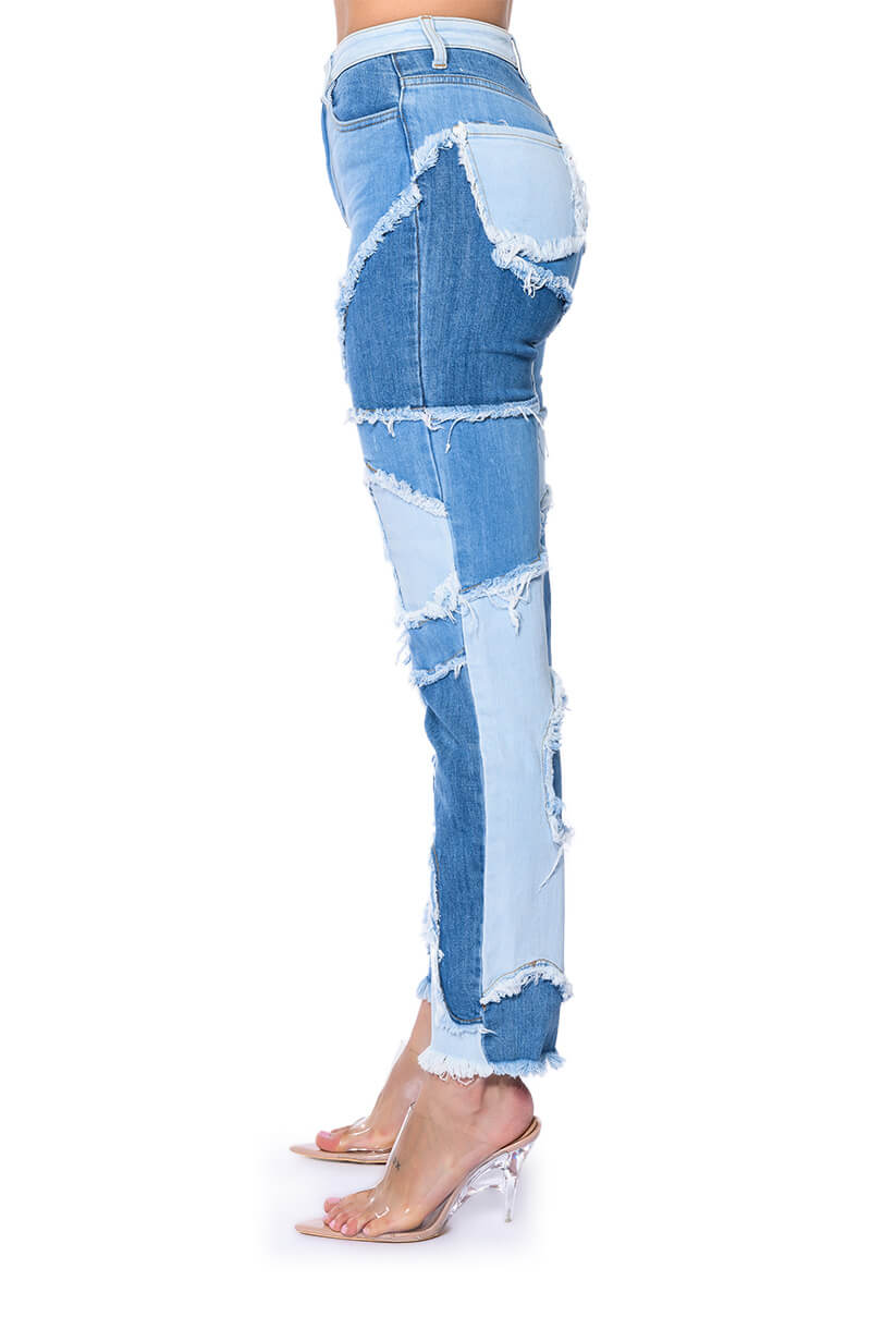 LITTLE BIT OF FUN FRAYED RELAXED FIT JEANS