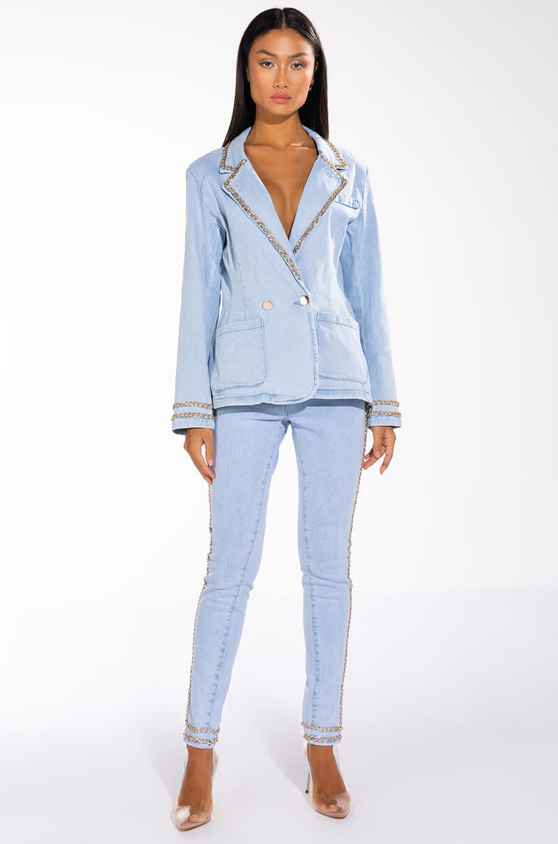ME MYSELF AND I CHAIN DETAIL SKINNY JEAN