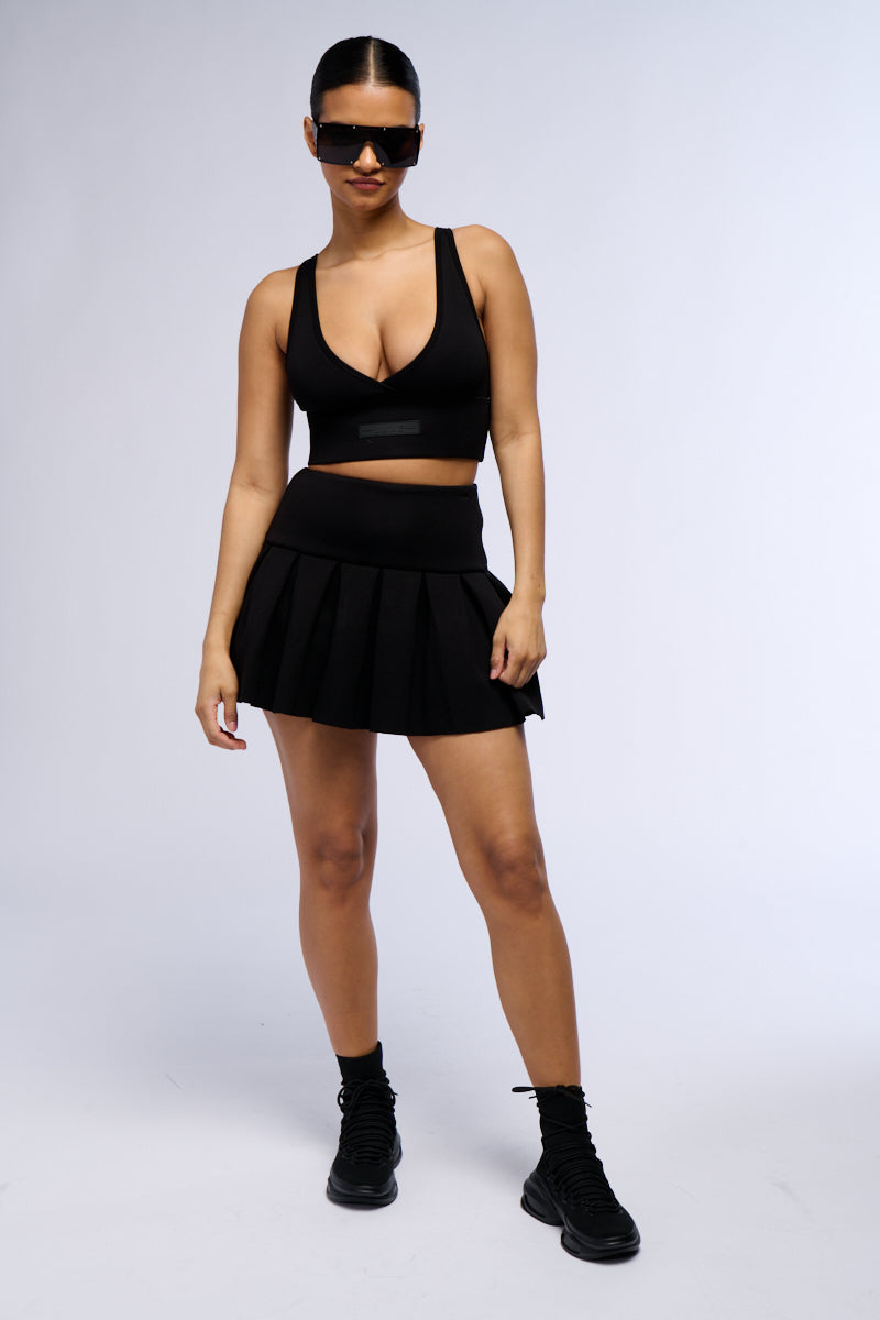 PAXTON SUPER LUXE SLEEVELESS LONGLINE BRALETTE TOP IN BLACK