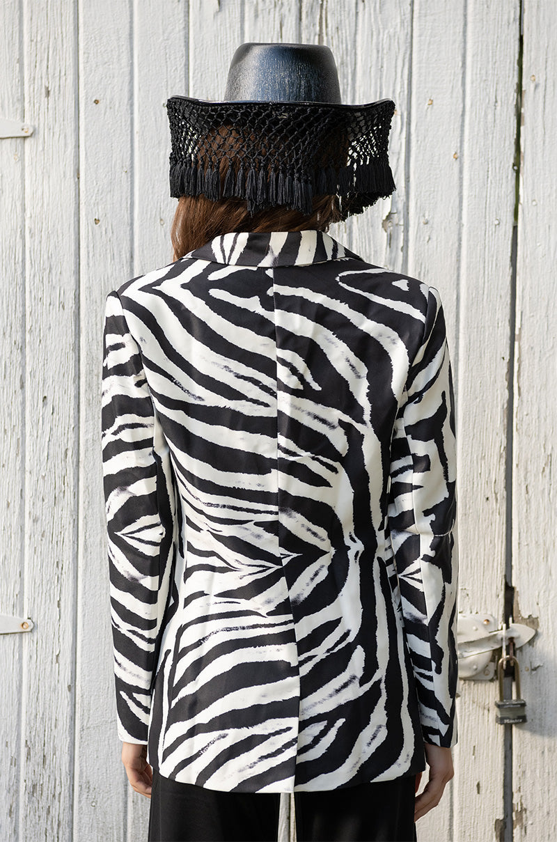 OVERSIZED ZEBRA BLAZER