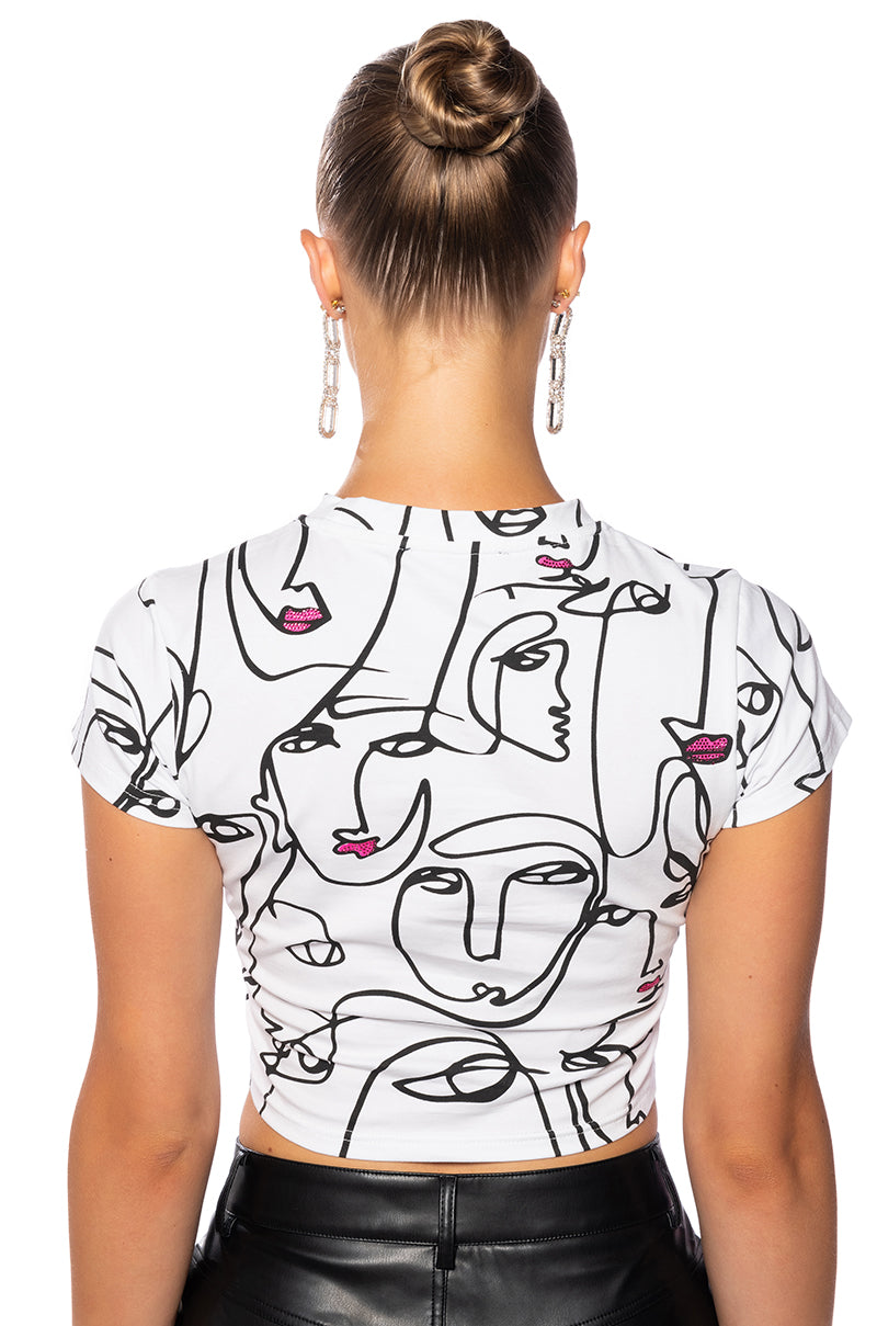 READ MY PINK LIPS GRAPHIC BABY TEE
