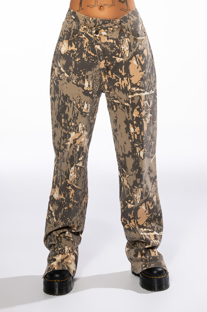 RESTART WRAP BUTTON DETAIL STRAIGHT PANT